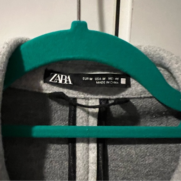 Zara Long Coat - Picture 2 of 3